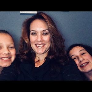 Meet your Posher, Lisa